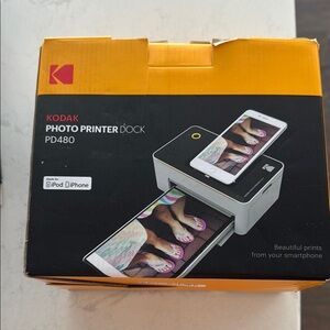 Kodak Photo Printer Dock PD480 - Black and Yellow